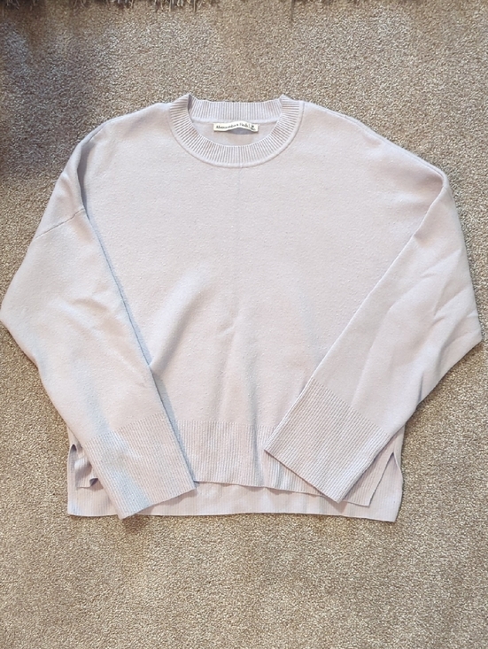 Abercrombie & Fitch Sweaters - Abercrombie & Fitch Light Lilac Crewneck Sweater M